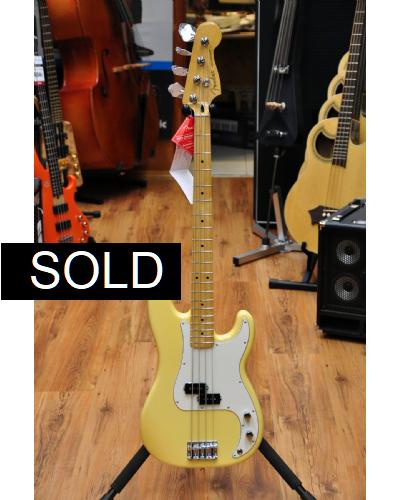 Fender Player Precision Bass Buttercream